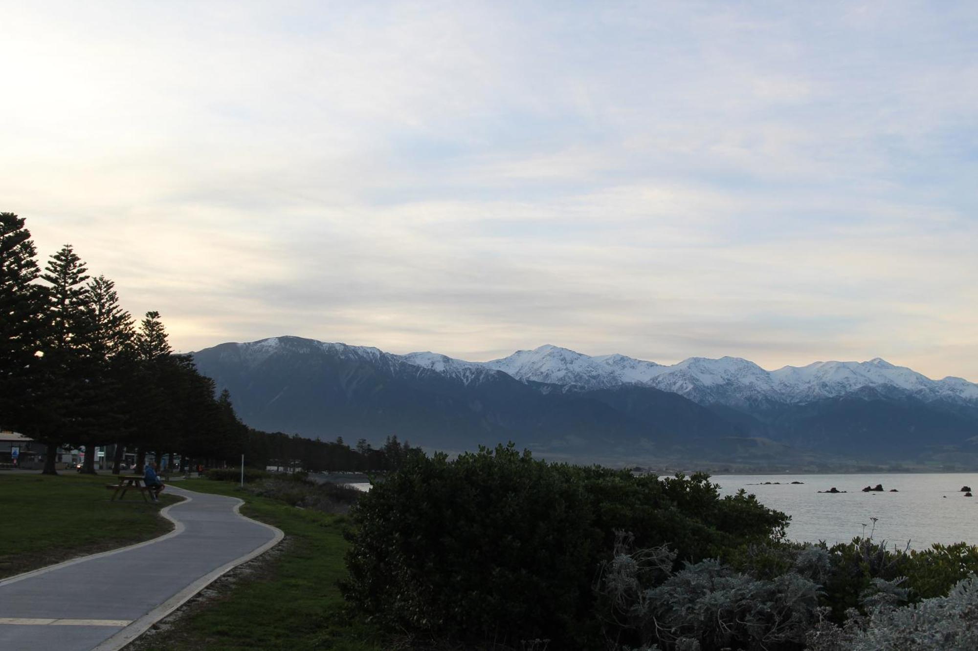 Sierra Beachfront Motel Kaikoura Exterior foto
