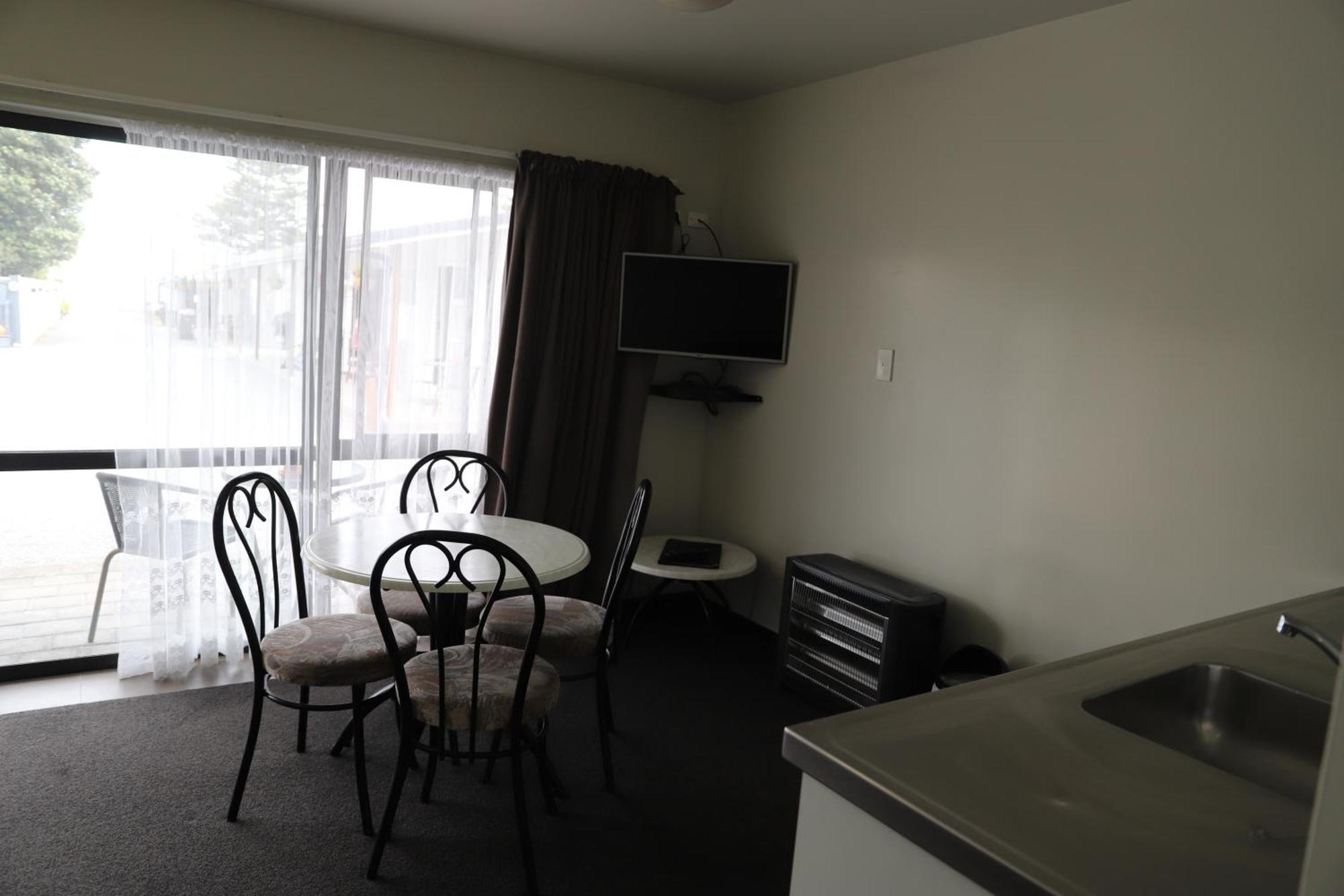Sierra Beachfront Motel Kaikoura Exterior foto
